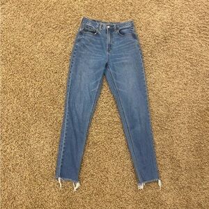 american eagle mom jeans